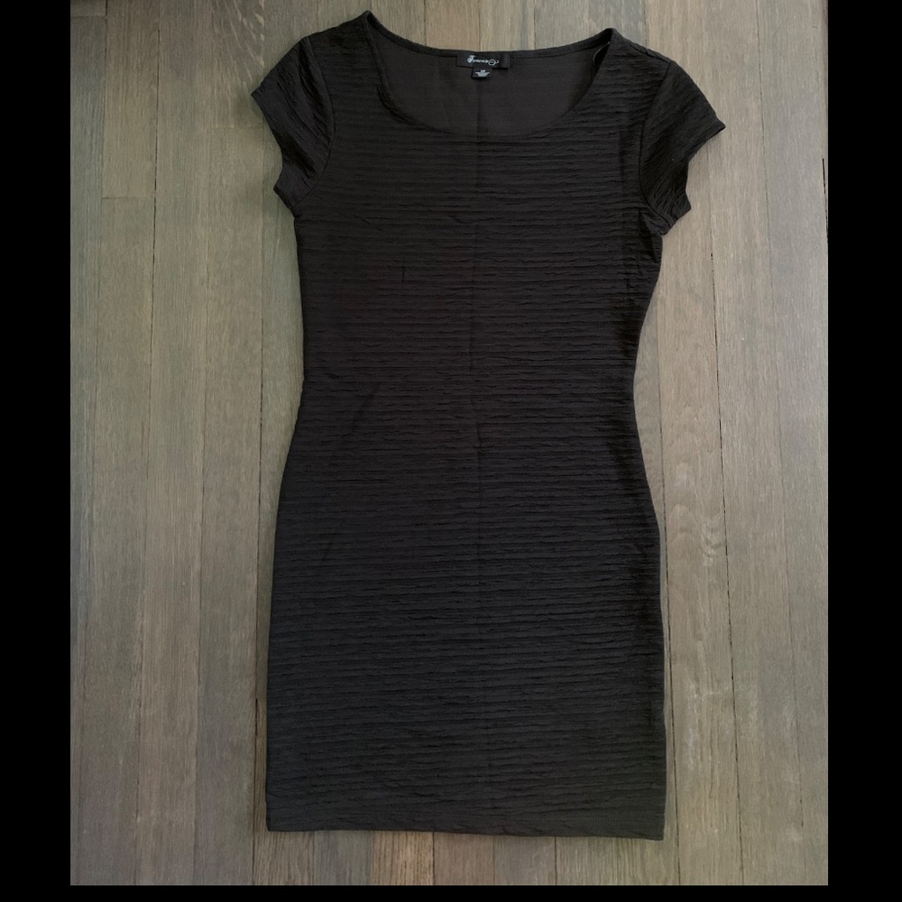 New Forever 21 Black Short Sleeves Mini Dress